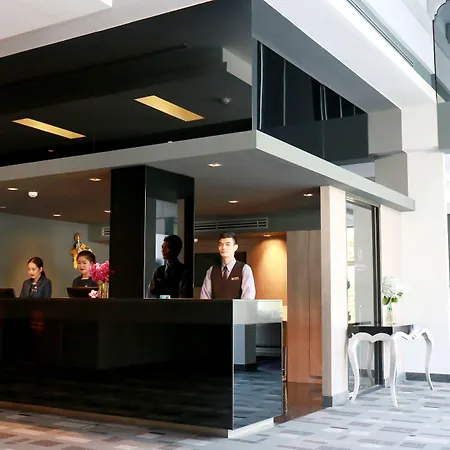 Louis Tavern Hotel-3